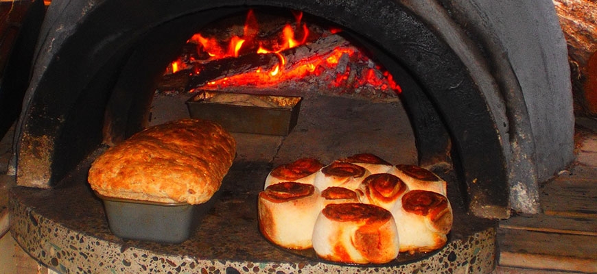 wood-fired pizza oven